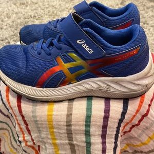 ASICS girl sneakers pre excite us size 2